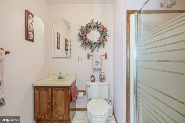 9 GEMINI CT, Sewell, NJ 08080