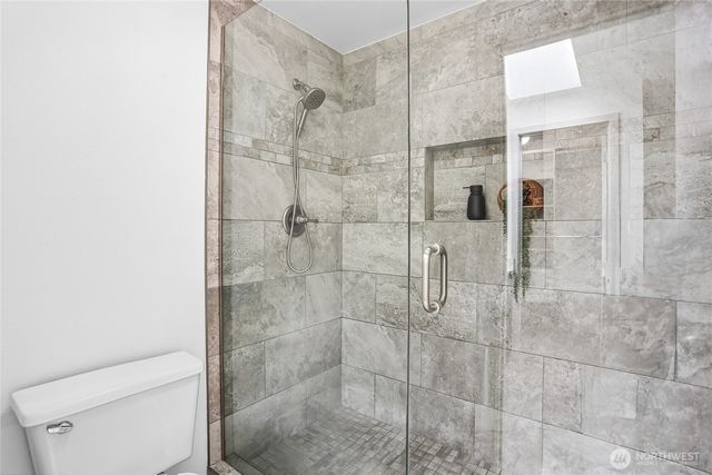10816 183rd Avenue NE, Redmond, WA 98052