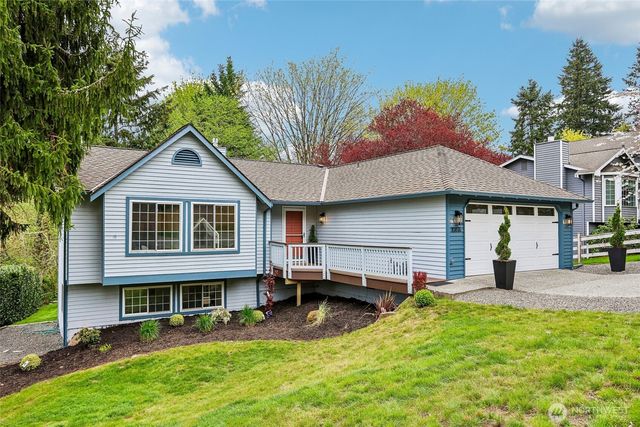 10816 183rd Avenue NE, Redmond, WA 98052