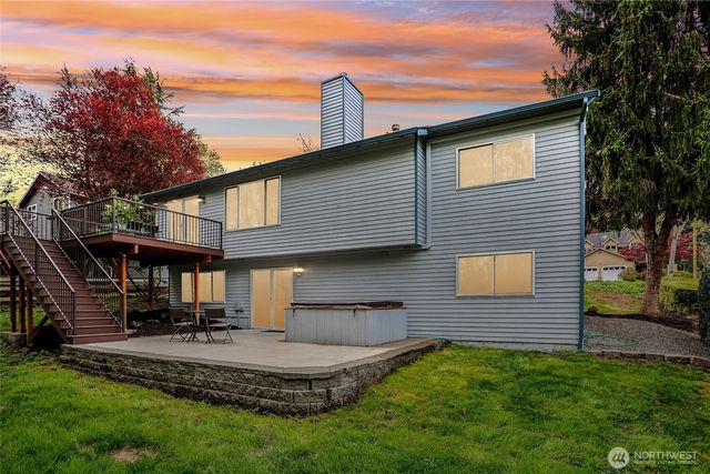 10816 183rd Avenue NE, Redmond, WA 98052