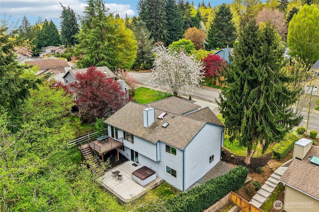 10816 183rd Avenue NE, Redmond, WA 98052