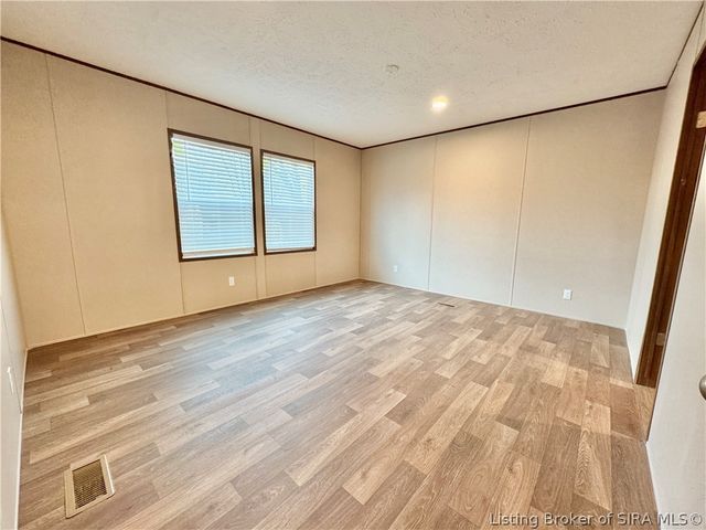 377 S Second Street, Austin, IN 47102