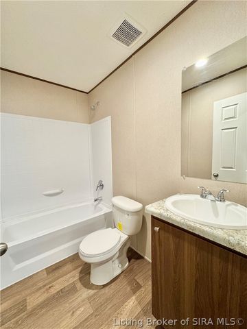 377 S Second Street, Austin, IN 47102