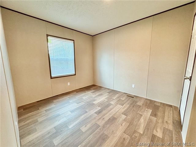 377 S Second Street, Austin, IN 47102