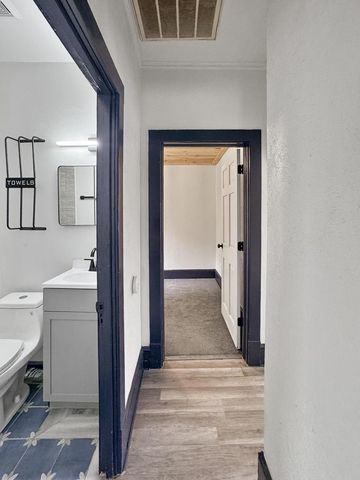 109 E 1ST STREET, Kimberly, WI 54136