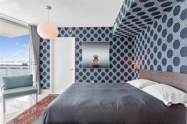 665 NE 25th St 2102, Miami, FL 33137