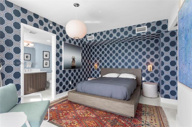 665 NE 25th St 2102, Miami, FL 33137