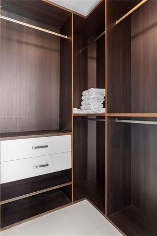 665 NE 25th St 2102, Miami, FL 33137