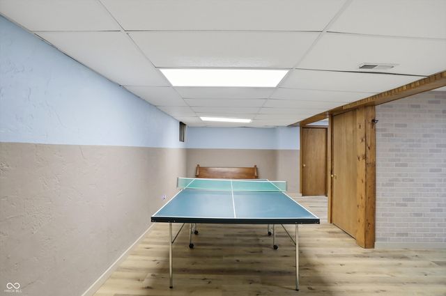 370 Shades Court, Carmel, IN 46032