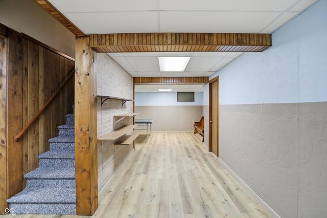 370 Shades Court, Carmel, IN 46032