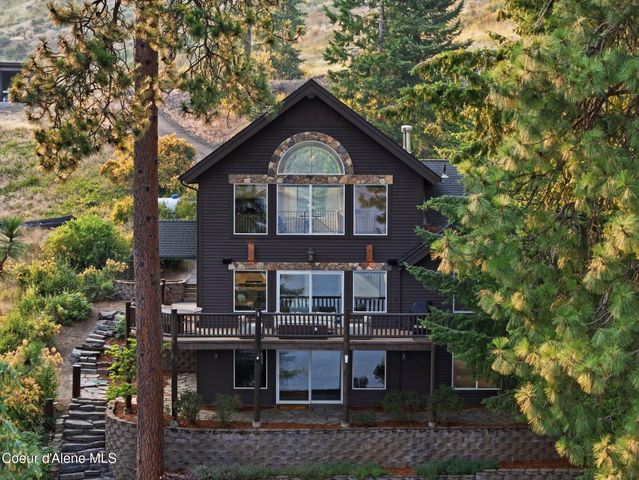 6662 W ROCKFORD BAY RD, Coeur D'alene, ID 83814