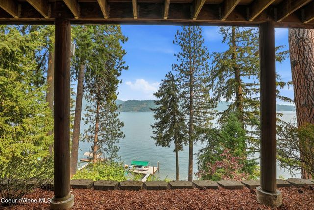 6662 W ROCKFORD BAY RD, Coeur D'alene, ID 83814