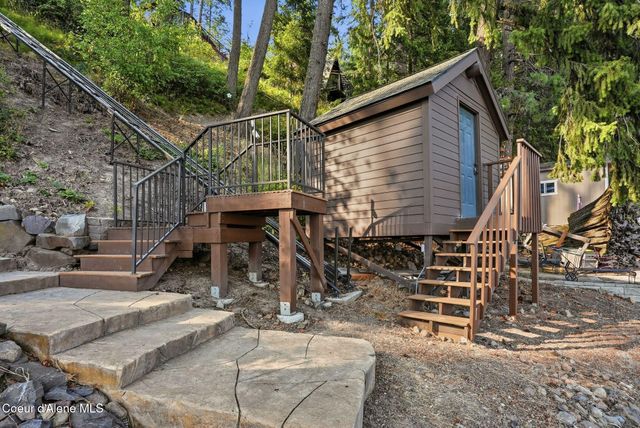6662 W ROCKFORD BAY RD, Coeur D'alene, ID 83814