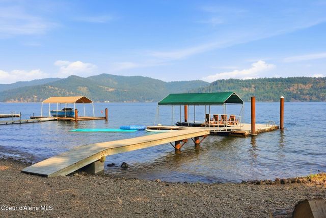 6662 W ROCKFORD BAY RD, Coeur D'alene, ID 83814