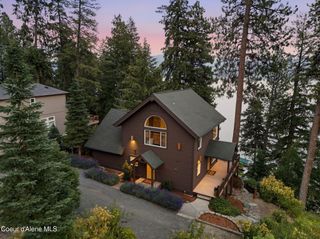 6662 W ROCKFORD BAY RD, Coeur D'alene, ID 83814