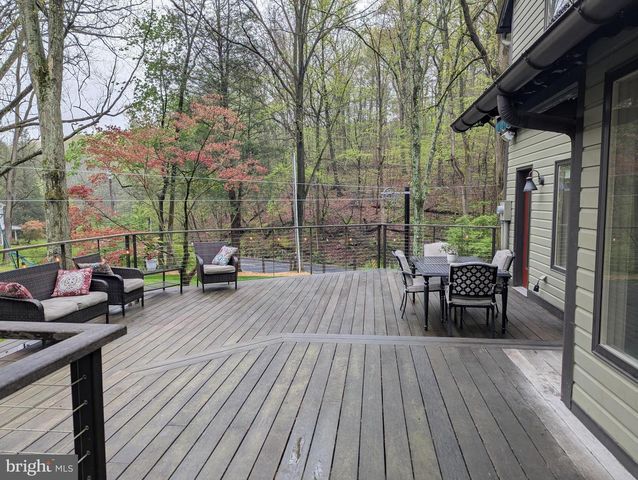 63 HAMPSHIRE, Sinking Spring, PA 19608