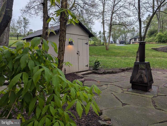63 HAMPSHIRE, Sinking Spring, PA 19608