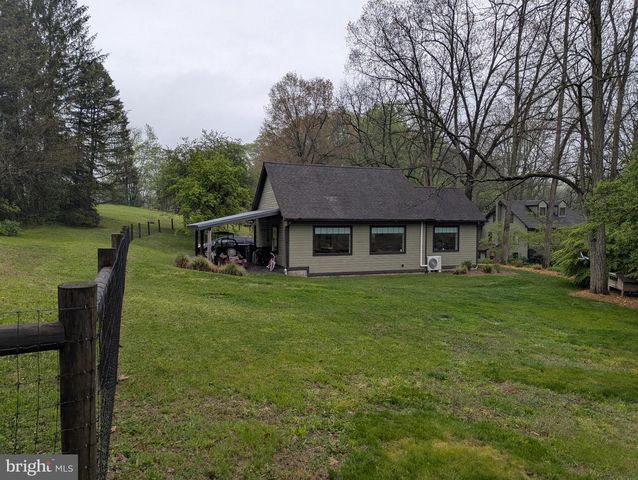 63 HAMPSHIRE, Sinking Spring, PA 19608