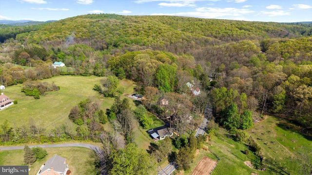 63 HAMPSHIRE, Sinking Spring, PA 19608
