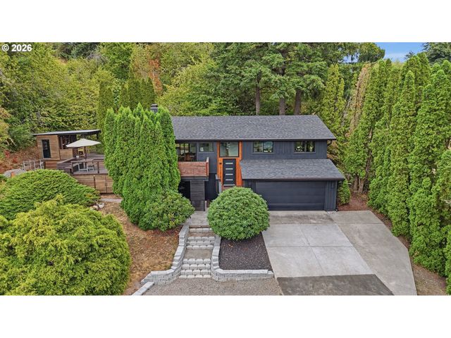 21224 Se LANSING Ln, Damascus, OR 97089