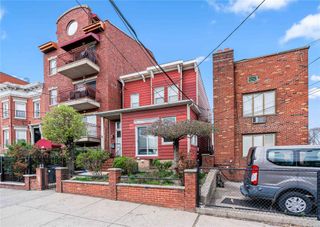 2504 21st Street, Astoria, NY 11102