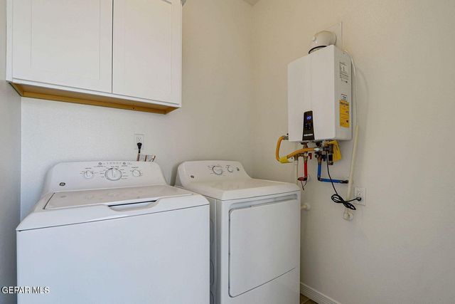 14377 BILL LAZOR Parkway, El Paso, TX 79928