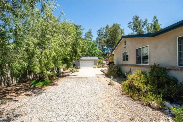 7315 Hillrose Street, Tujunga, CA 91042