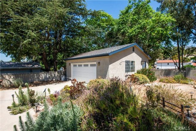 7315 Hillrose Street, Tujunga, CA 91042