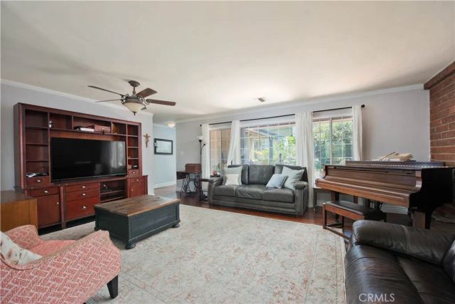 7315 Hillrose Street, Tujunga, CA 91042