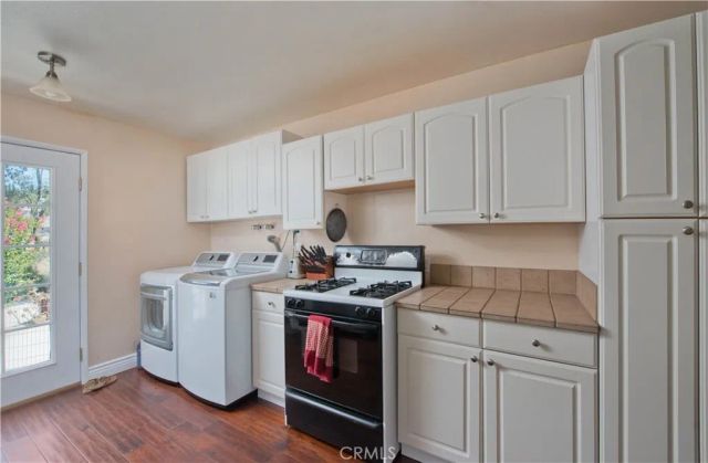 7315 Hillrose Street, Tujunga, CA 91042