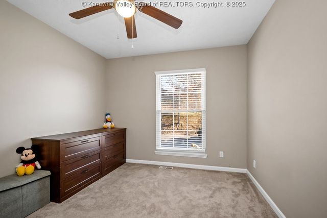 401 Saddlehorn Road, Charleston, WV 25314