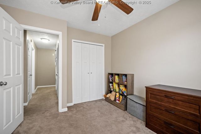 401 Saddlehorn Road, Charleston, WV 25314