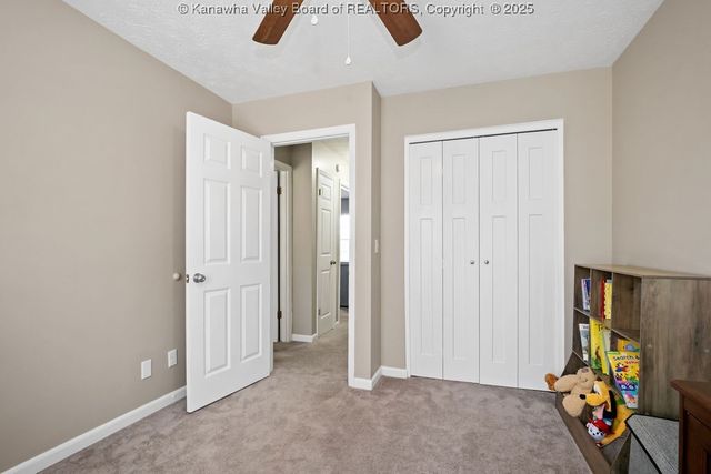 401 Saddlehorn Road, Charleston, WV 25314