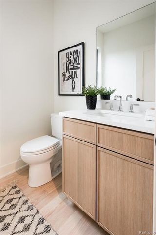 1504 Holcomb Street, Detroit, MI 48214