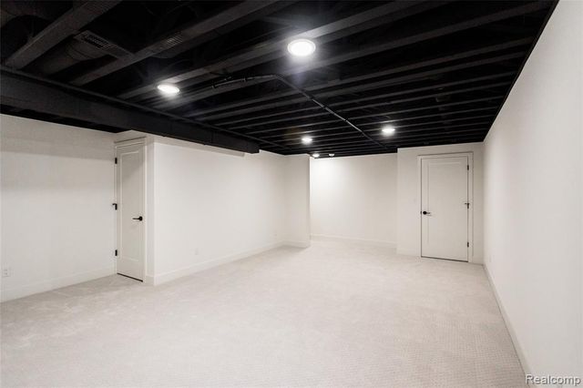 1504 Holcomb Street, Detroit, MI 48214