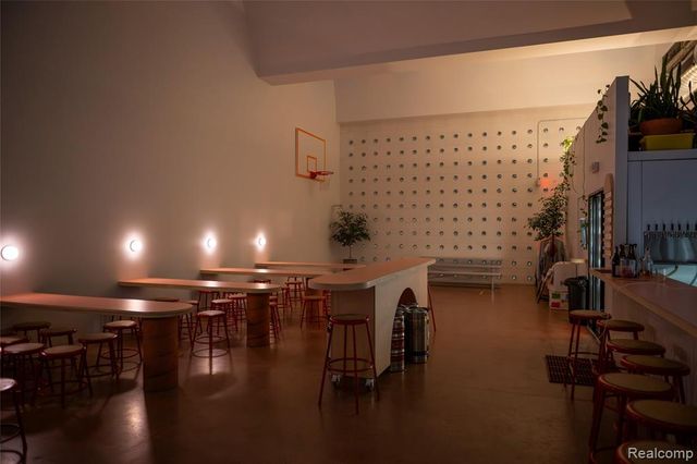 1504 Holcomb Street, Detroit, MI 48214