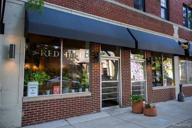 1504 Holcomb Street, Detroit, MI 48214