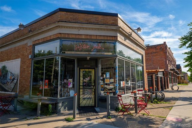 1504 Holcomb Street, Detroit, MI 48214