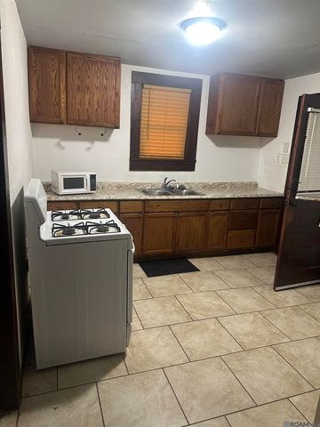 5540 Lanier Dr, Baton Rouge, LA 70812