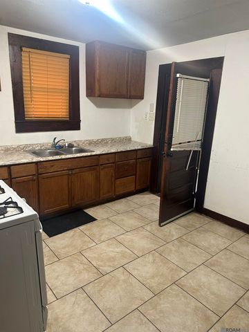 5540 Lanier Dr, Baton Rouge, LA 70812