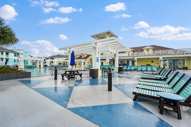 4115 Sandhill Crane Way, Galveston, TX 77554