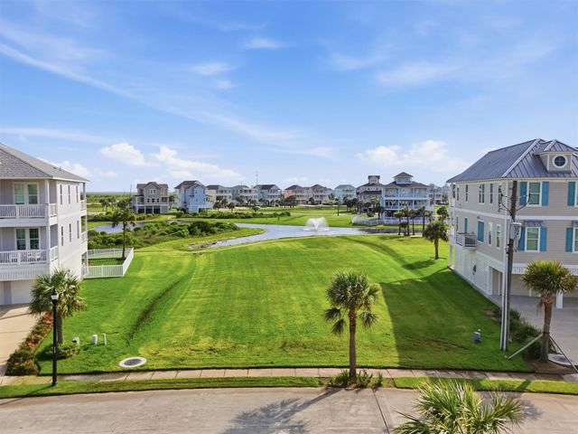 4115 Sandhill Crane Way, Galveston, TX 77554