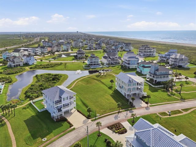 4115 Sandhill Crane Way, Galveston, TX 77554