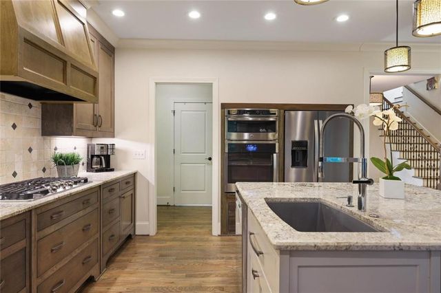 132 NW Underwood Drive NW, Sandy Springs, GA 30328