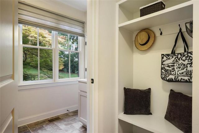 132 NW Underwood Drive NW, Sandy Springs, GA 30328