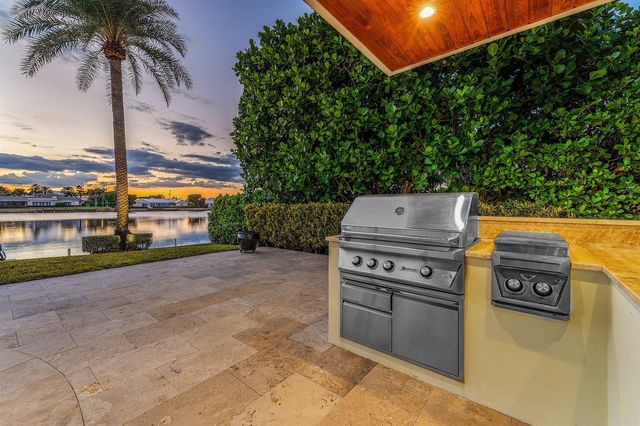 50 Spoonbill Road, Manalapan, FL 33462