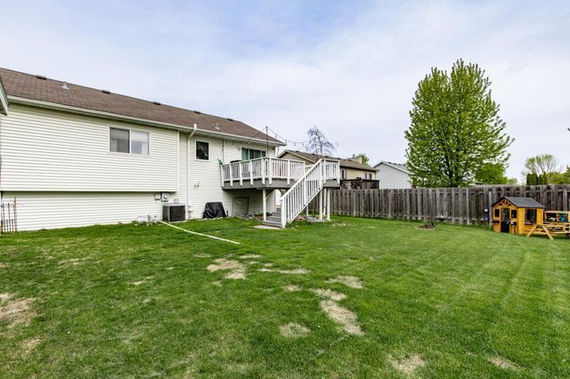 1116 18th Street N, Moorhead, MN 56560