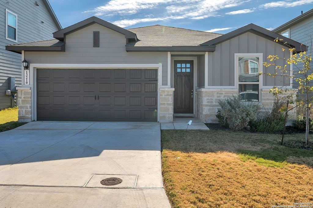 13210 ANTELOPE RUN, St Hedwig, TX 78152