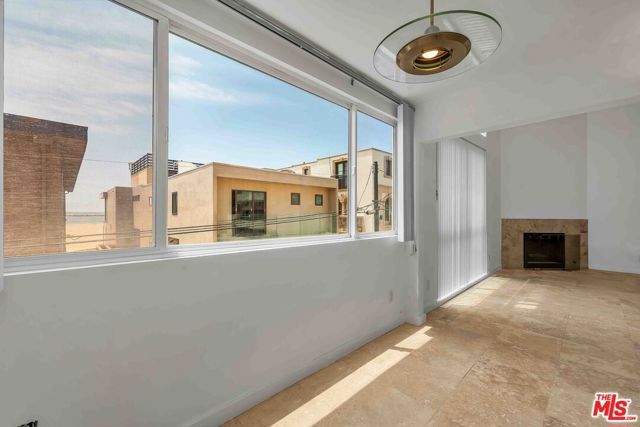 15 63rd Avenue 3, Playa Del Rey (los Angeles), CA 90293