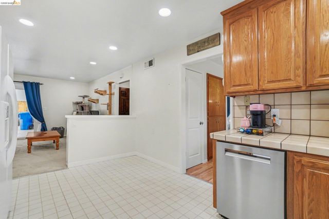 340 Sherwood Dr, Brentwood, CA 94513